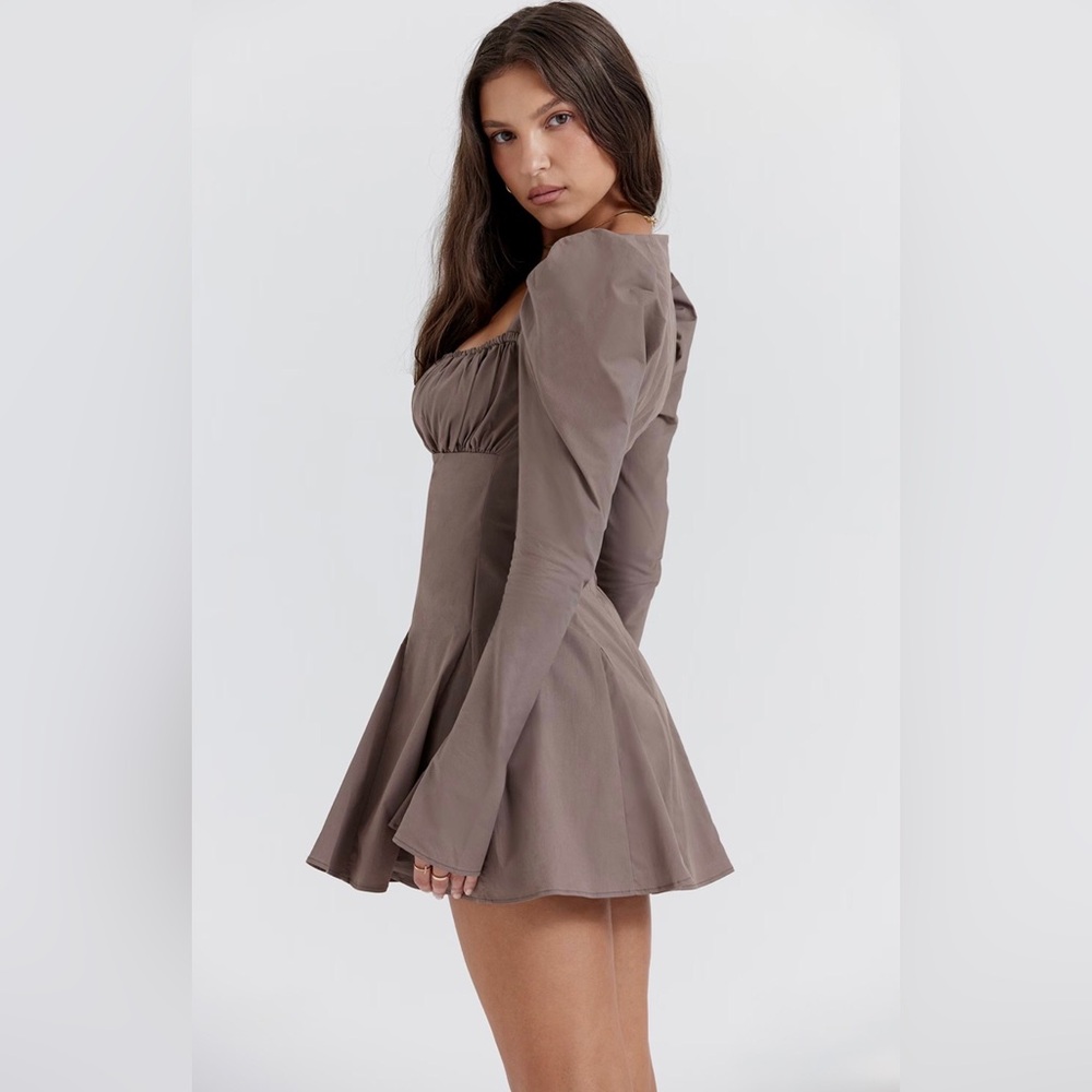❤️‍🔥Firm Price❤️‍🔥House of CB CARLINA Mocha Long Sleeve Mini Dress - Picture 8 of 16